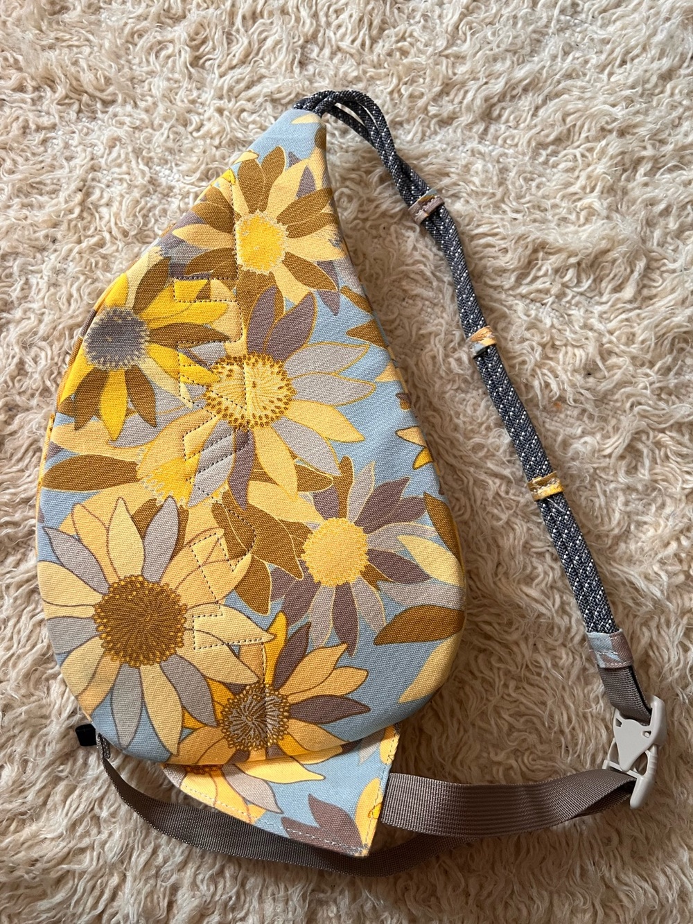 NWOT Kavu rope bag - Picture 2 of 3